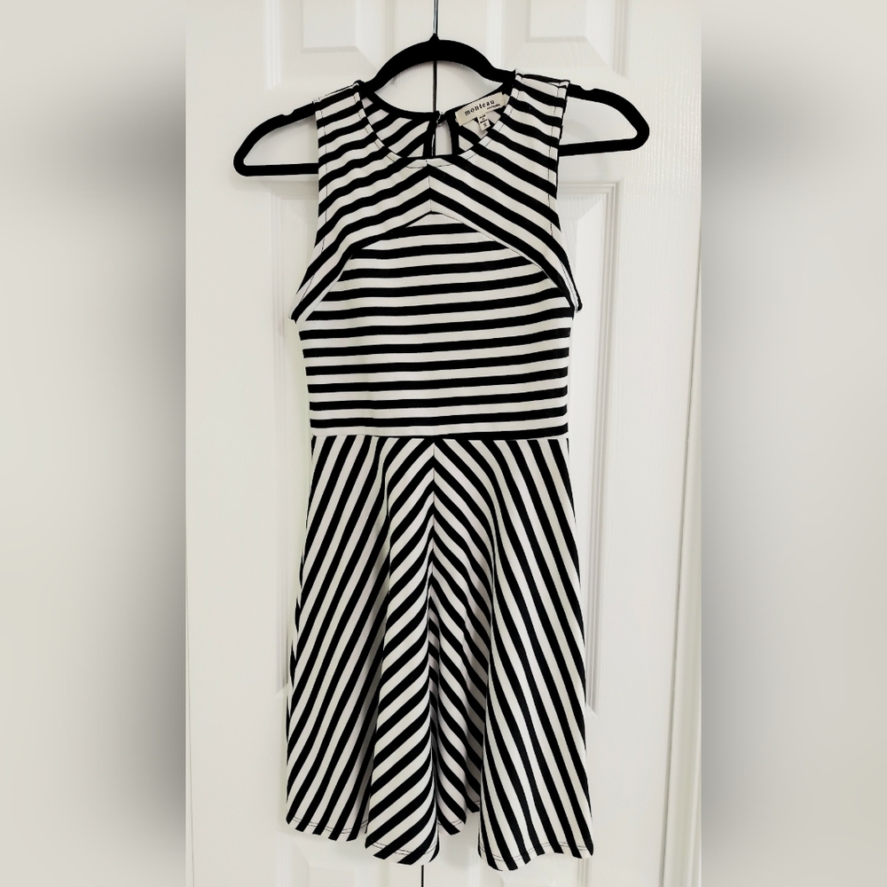 Monteau Sleeveless Dress, Size Small, Stripes ALine